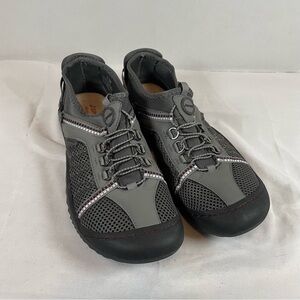 JSport by Jambu Women's Gray Mesh Athletic Slip-On Sneakers with Bungee Laces